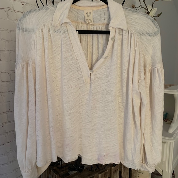 We the Free Balloon Sleeve V-Neck Top - Picture 4 of 13